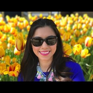 Meet your Posher, Cynthia